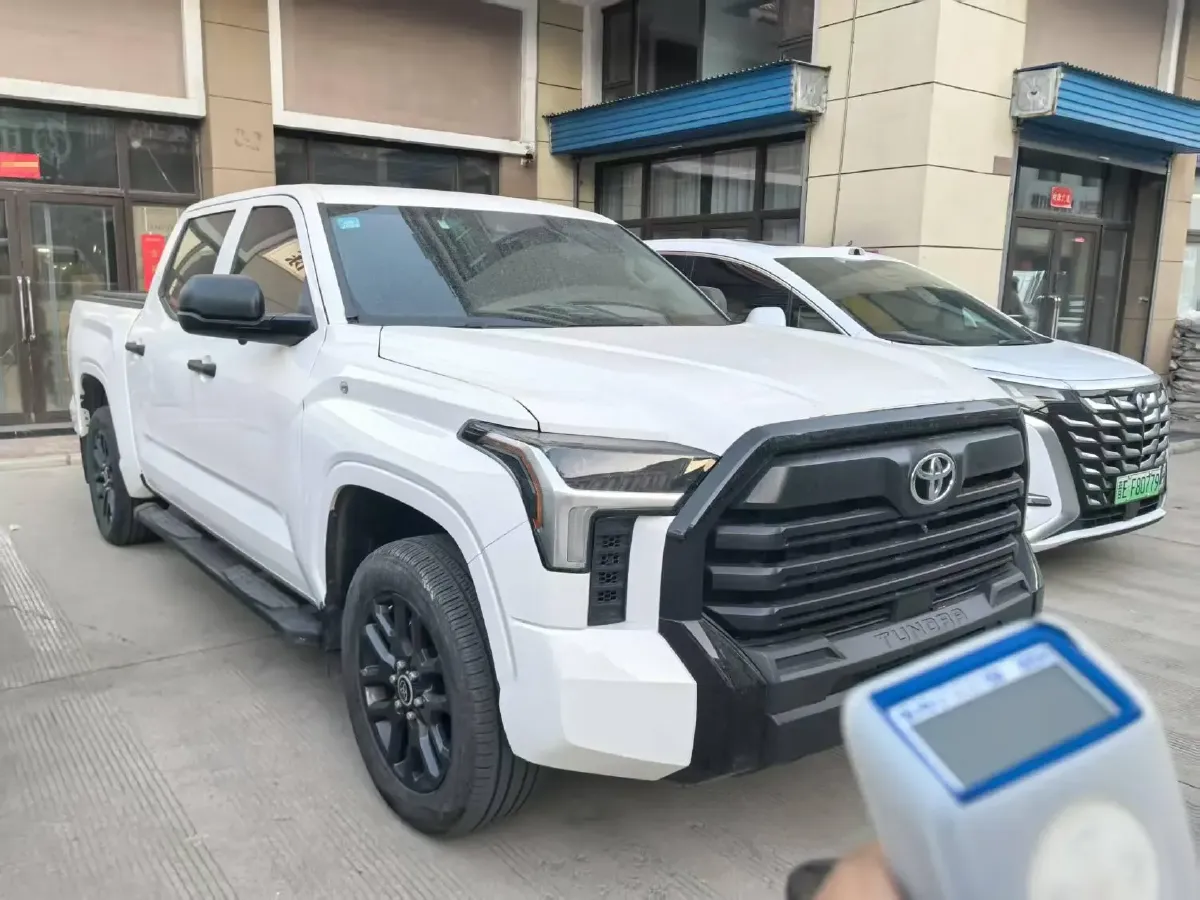 2014 Toyota Tundra 5.7L 386HP V8 6AT,autocango,china used car exporter,china ev exporter,chinese used car exporter,chinese used ev exporter