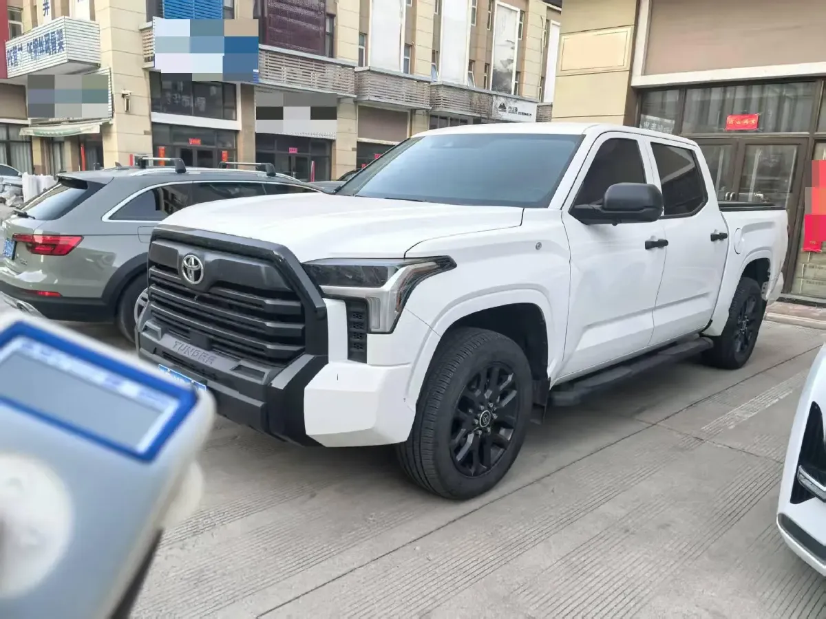 2014 Toyota Tundra 5.7L 386HP V8 6AT,autocango,china used car exporter,china ev exporter,chinese used car exporter,chinese used ev exporter