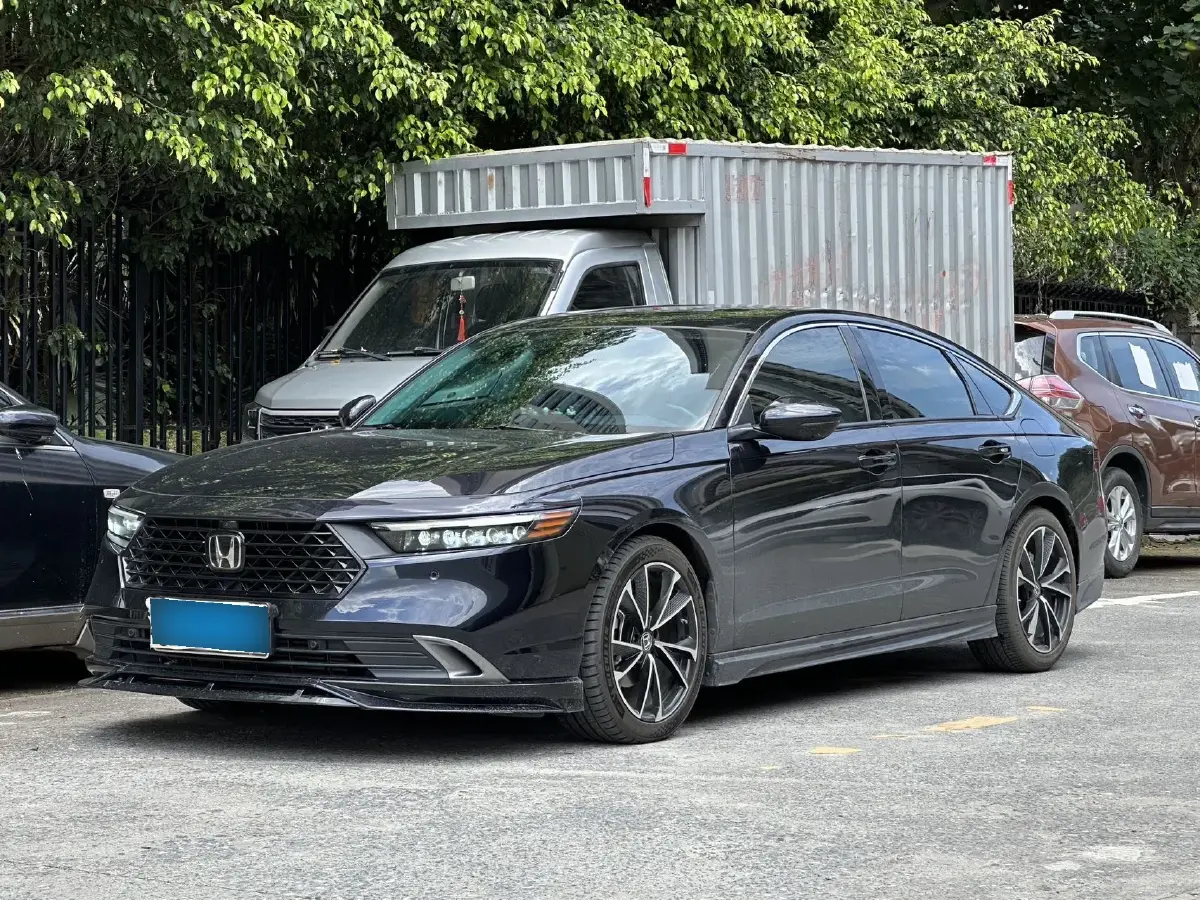 2023 Honda Accord 1.5T 192HP L4 CVT
