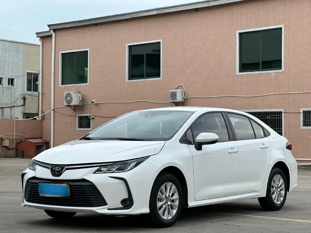 2021 Toyota Corolla 1.2T 116HP L4 CVT
