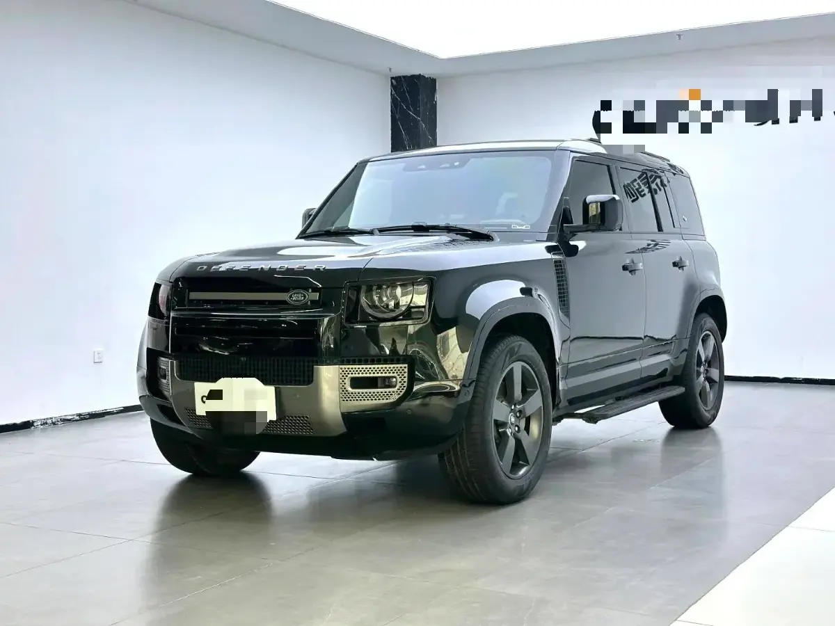 2024 Land Rover Defender 3.0T 400HP L6 8AT