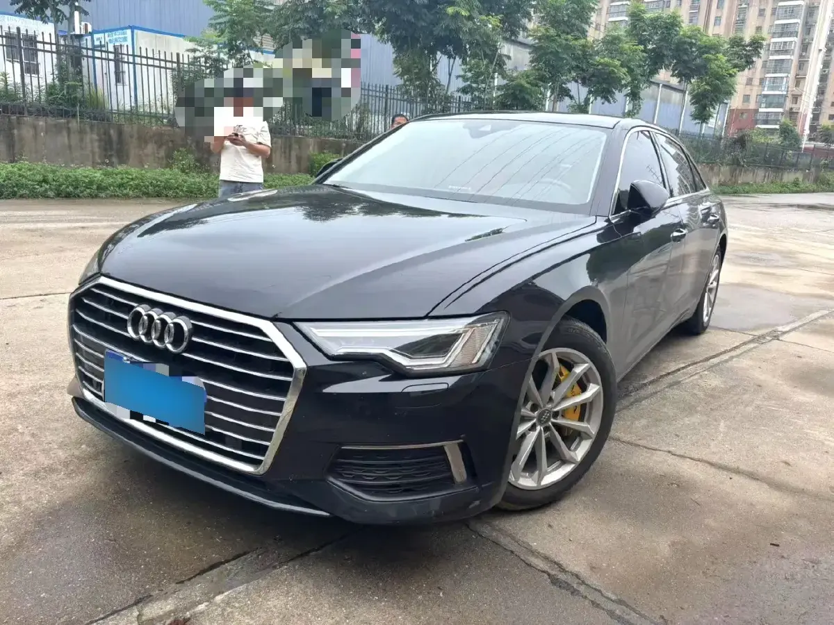 2021 Audi A6L 2.0T 190HP L4 7DCT