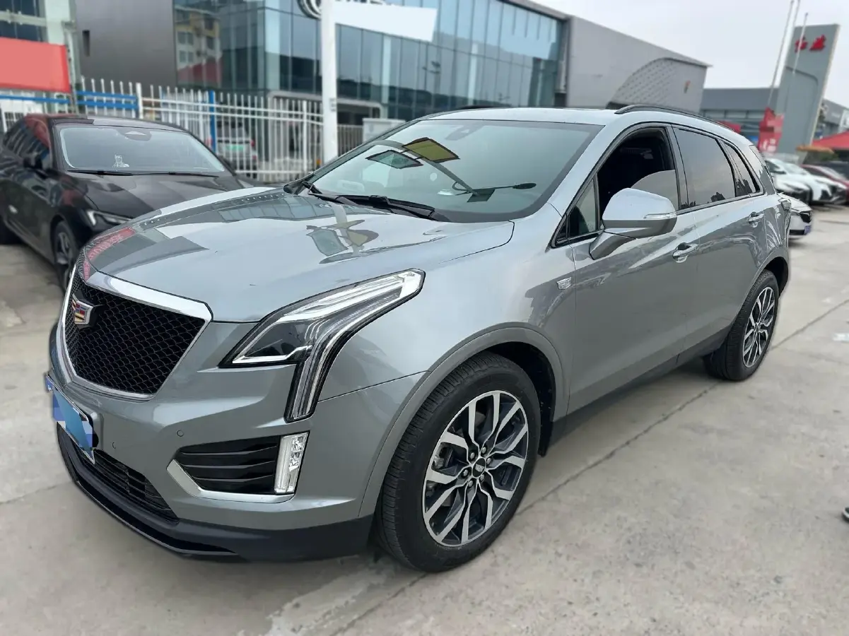 2022 Cadillac XT5 2.0T 237HP L4 9AT
