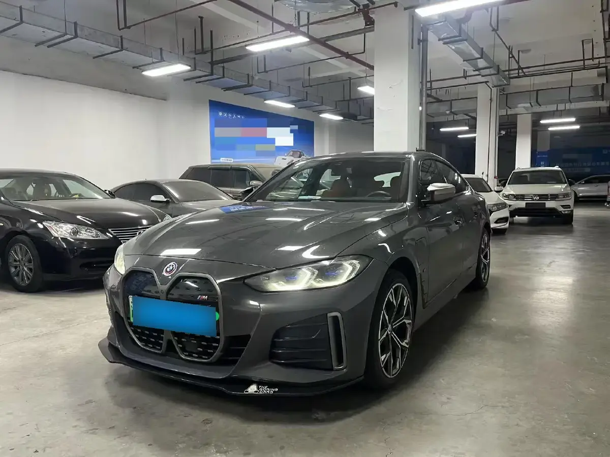 2022 BMW i4 BEV 83.9KWH