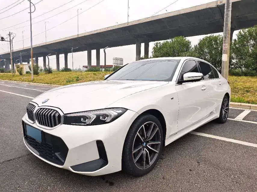 2023 BMW 3 Series 2.0T 156HP L4 8AT