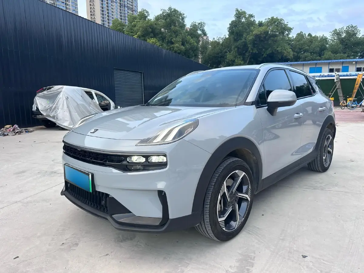 2023 LYNK&CO 06 EM-P 1.5T 177HP L3 7DCT PHEV 15.5KWH