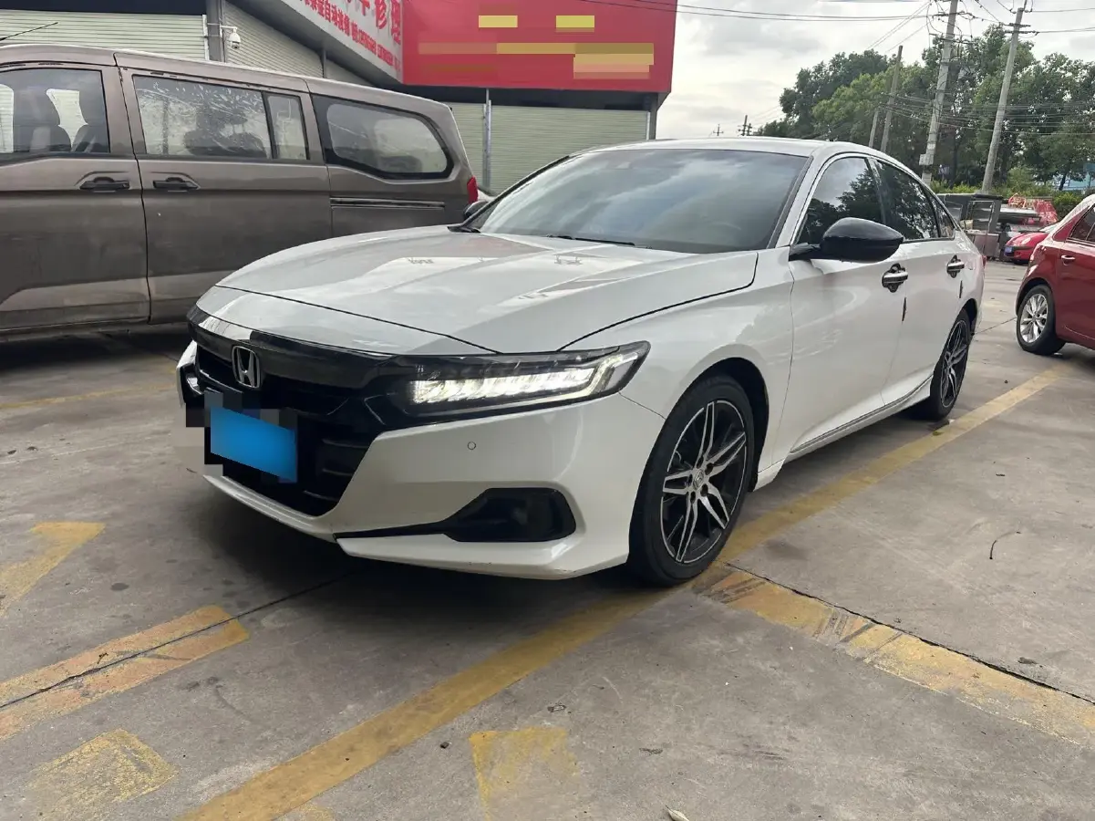 2022 Honda Accord 1.5T 194HP L4 CVT