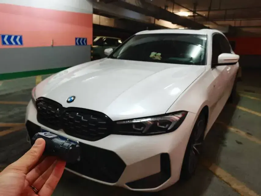 2024 BMW 3 Series 2.0T 156HP L4 8AT