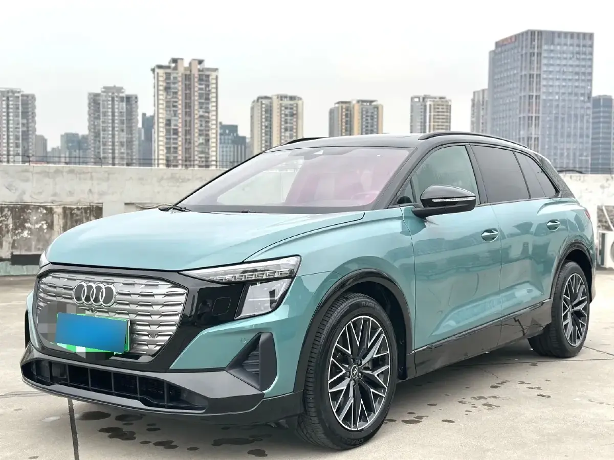 2022 Audi Q5 e-tron BEV 83.4KWH