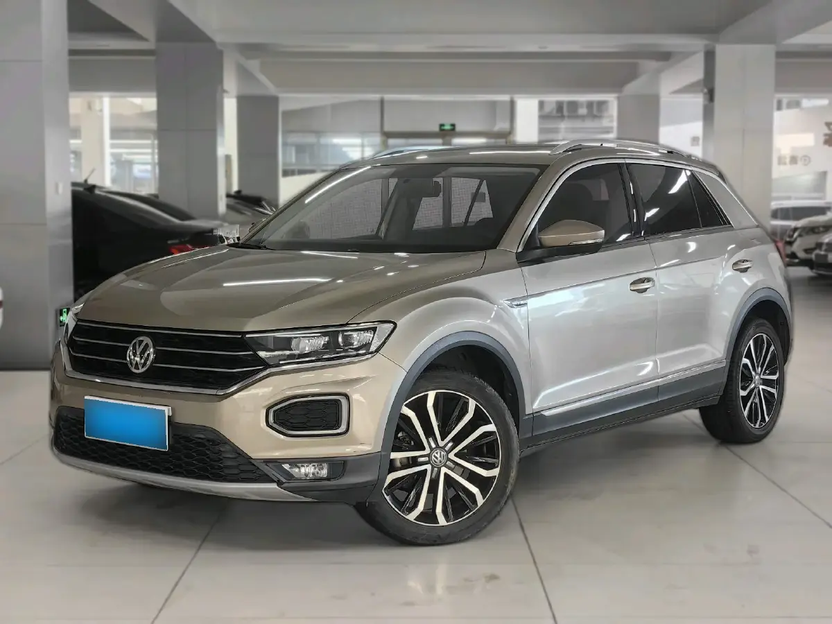 2020 Volkswagen T-Roc 1.4T 150HP L4 7DCT