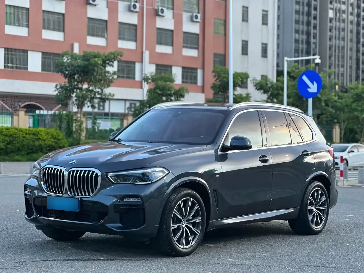 2020 BMW X5 3.0T 340HP L6 8AT