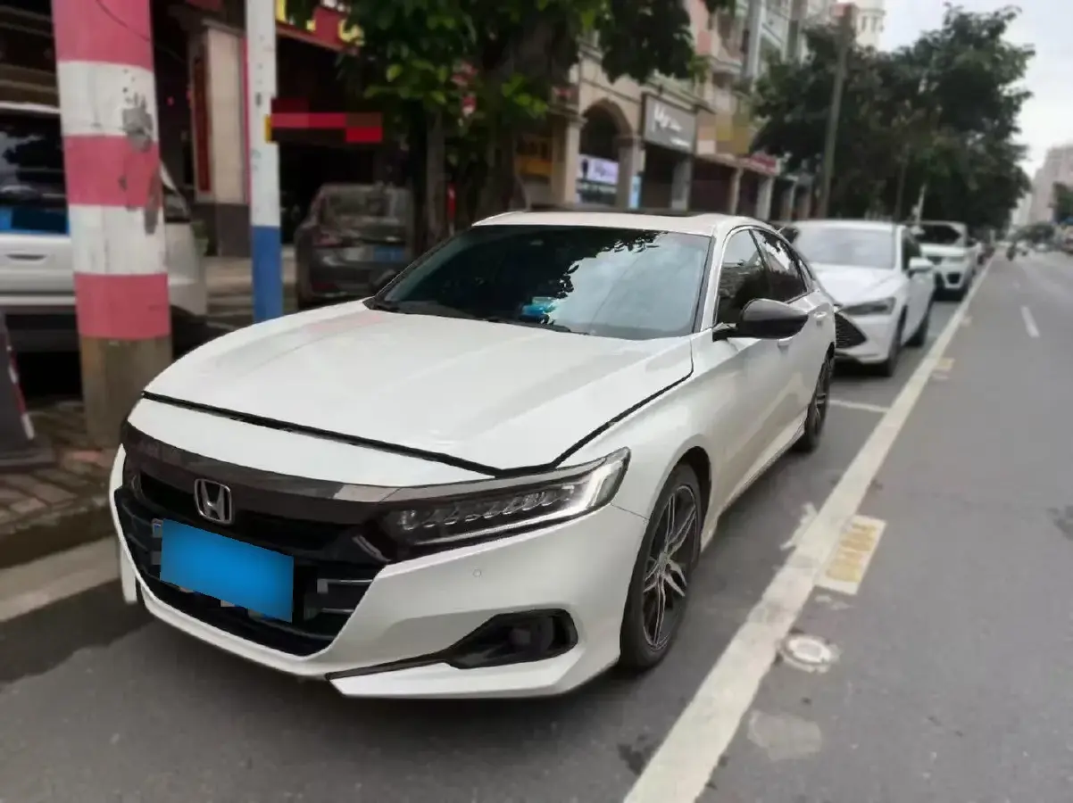 2022 Honda Accord 1.5T 194HP L4 CVT