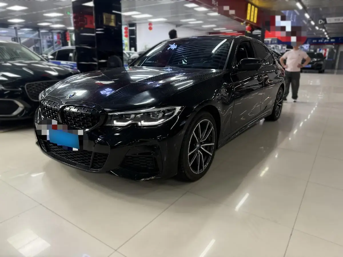 2022 BMW 3 Series 2.0T 184HP L4 8AT