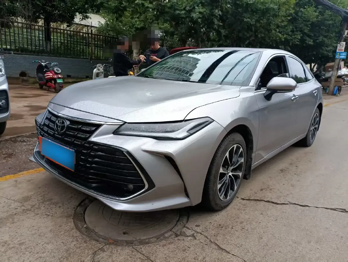 2022 Toyota Avalon 2.5L 209HP L4 8AT