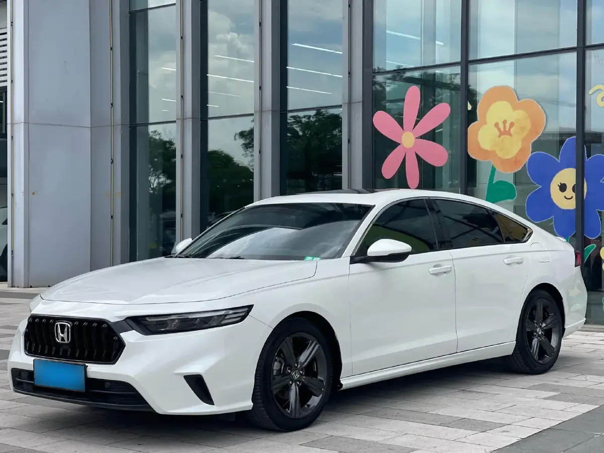 2023 Honda Inspire 1.5T 192HP L4 CVT