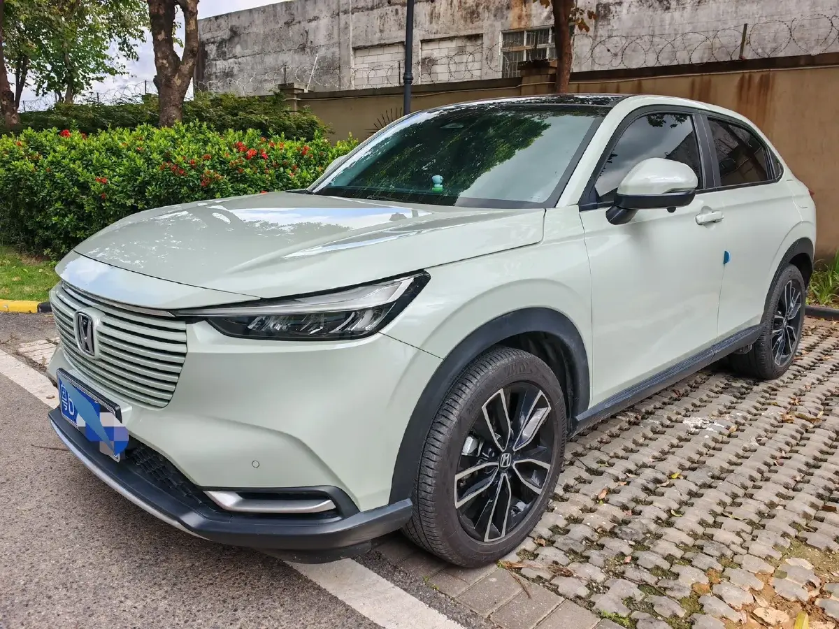 2023 Honda Vezel 1.5L 124HP L4 CVT