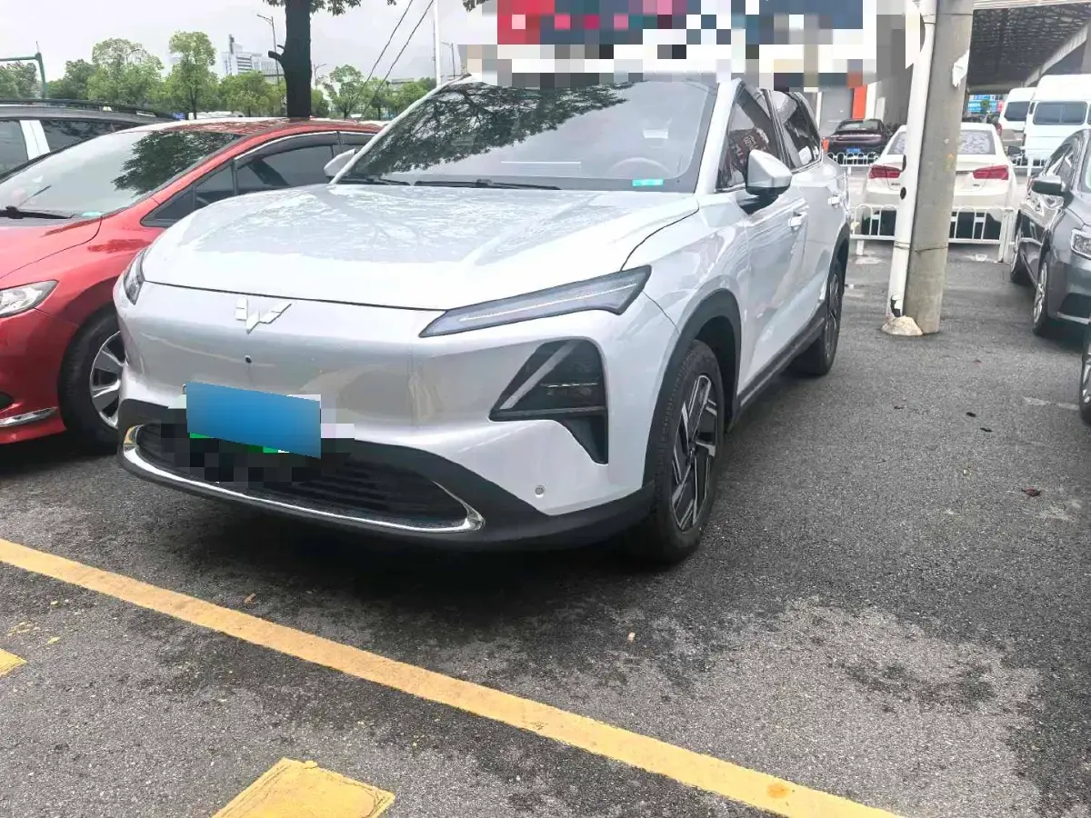 2024 WuLing XingGuangS 1.5L 106HP L4 E-CVT PHEV 20.5KWH