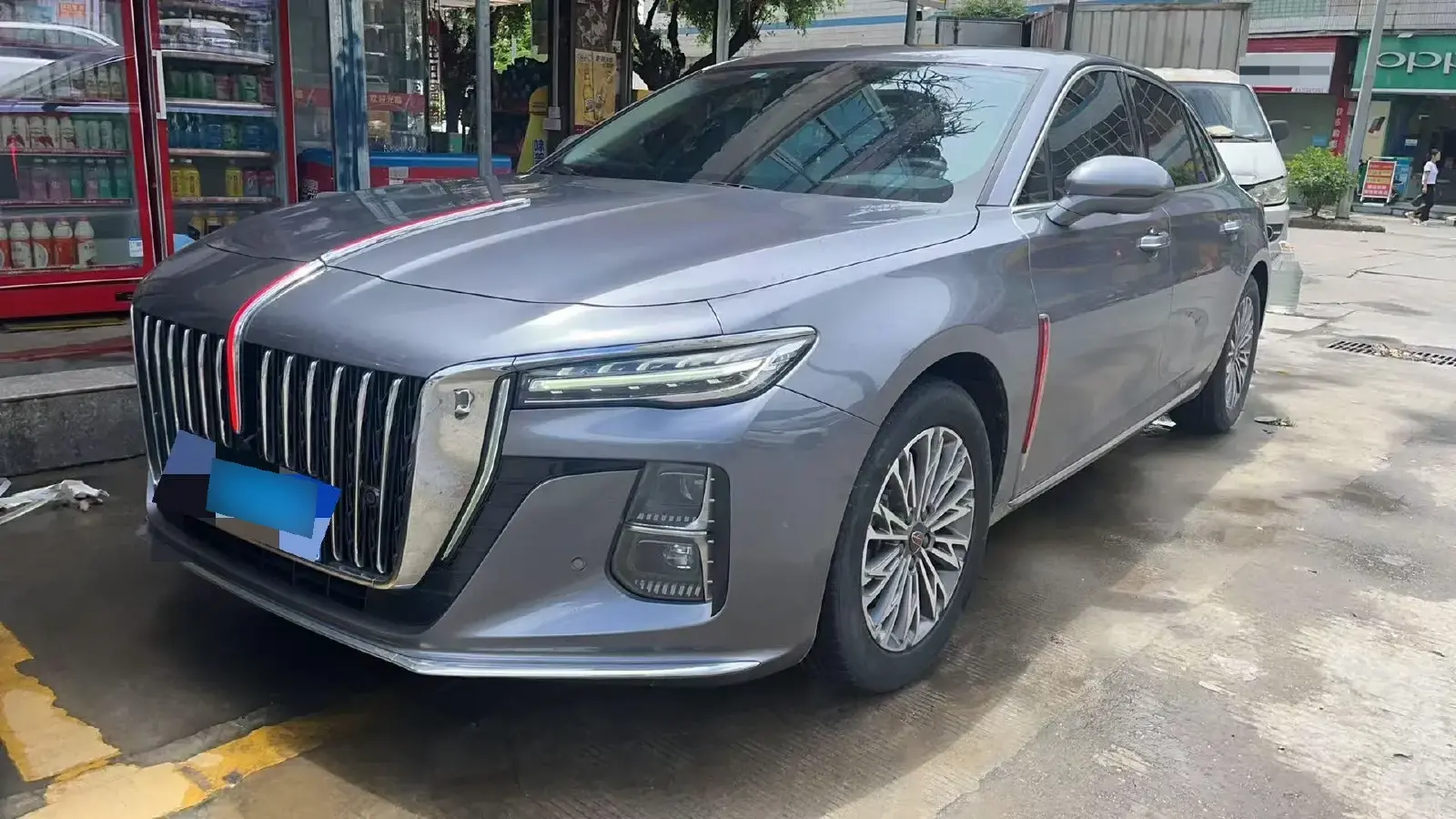 2023 HongQi H5 2.0T 224HP L4 8AT