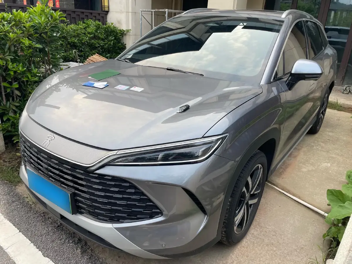 2024 BYD SongL DM-i 1.5L 101HP L4 E-CVT PHEV 18.3KWH