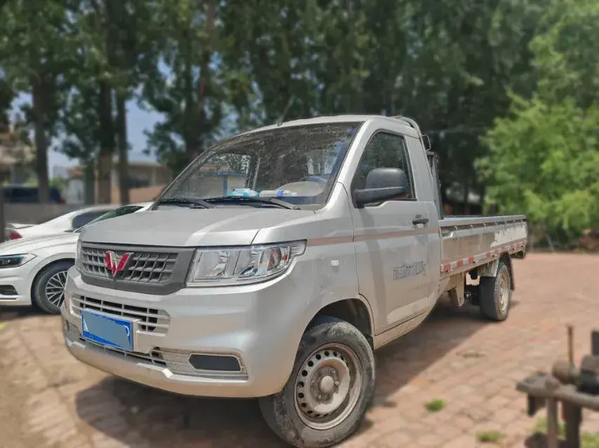 2021 WuLing RongGuang New Truck Special 1.8L 125HP L4 5MT