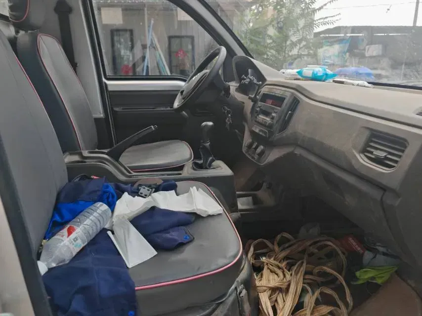 2021 WuLing RongGuang New Truck Special 1.8L 125HP L4 5MT,autocango,china used car exporter,china ev exporter,chinese used car exporter,chinese used ev exporter