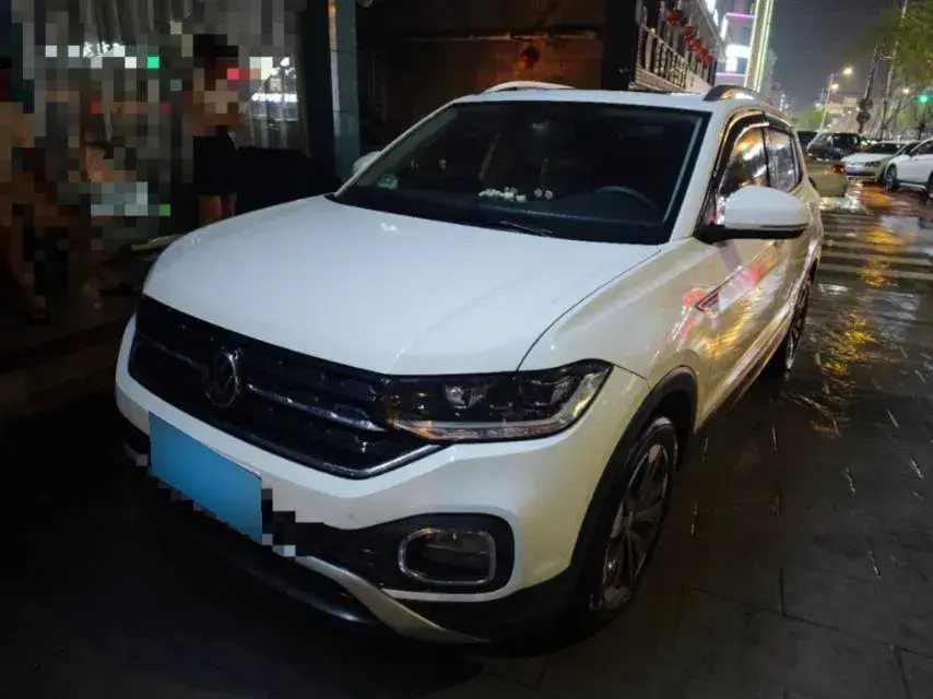 2021 Volkswagen Tacqua 1.2T 116HP L4 7DCT