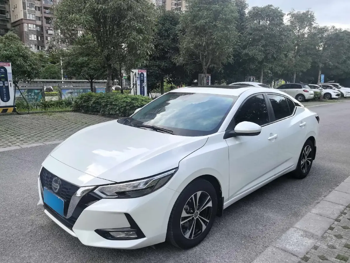 2022 Nissan Sylphy 1.6L 135HP L4 CVT