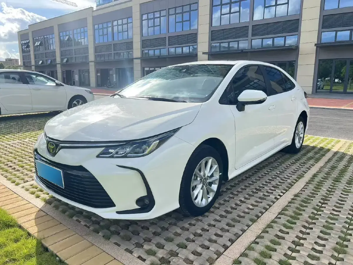 2022 Toyota Corolla 1.2T 116HP L4 CVT