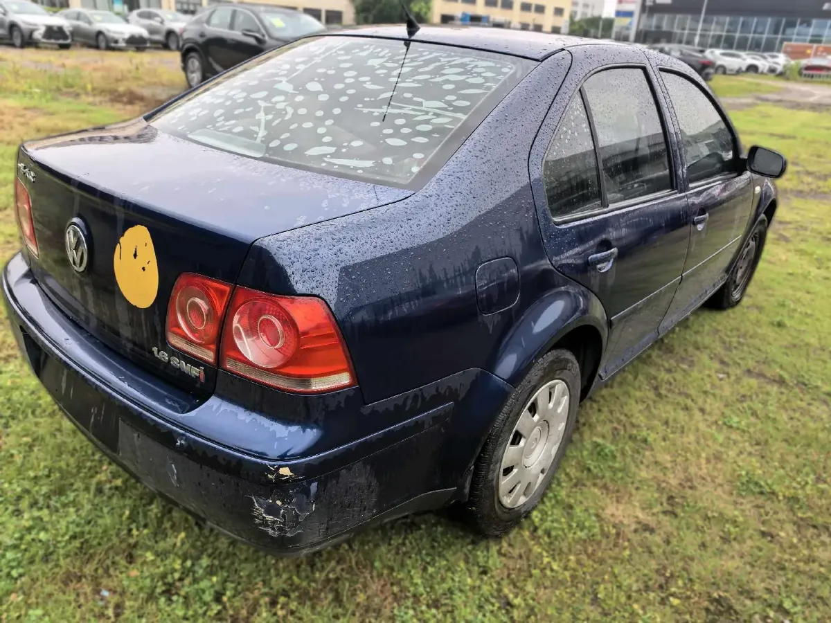 2006 Volkswagen Bora Classic 1.6L 100HP L4 4AT,autocango,china used car exporter,china ev exporter,chinese used car exporter,chinese used ev exporter