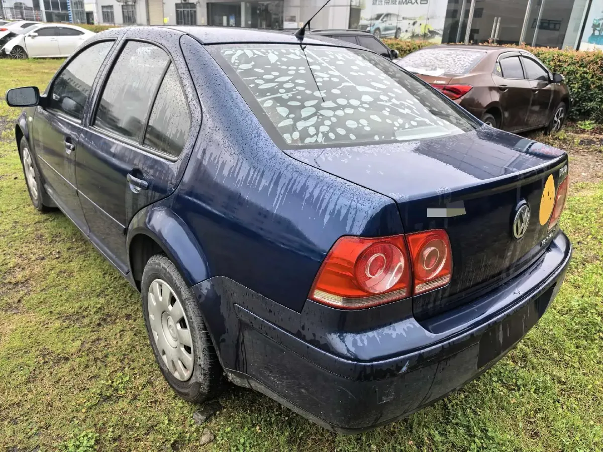 2006 Volkswagen Bora Classic 1.6L 100HP L4 4AT,autocango,china used car exporter,china ev exporter,chinese used car exporter,chinese used ev exporter