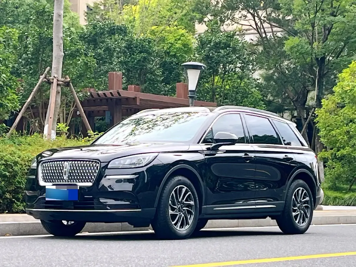 2022 Lincoln Corsair 2.0T 245HP L4 8AT