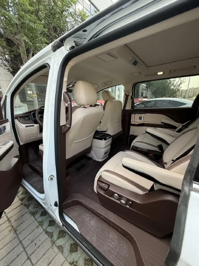 2023 Bestune M9 2.0T 252HP L4 8AT,autocango,china used car exporter,china ev exporter,chinese used car exporter,chinese used ev exporter