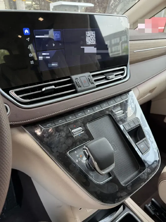 2023 Bestune M9 2.0T 252HP L4 8AT,autocango,china used car exporter,china ev exporter,chinese used car exporter,chinese used ev exporter