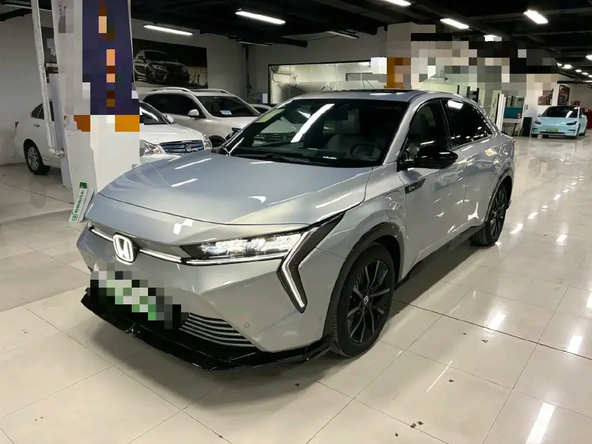 2024 Honda e:NS2 BEV 68.8KWH