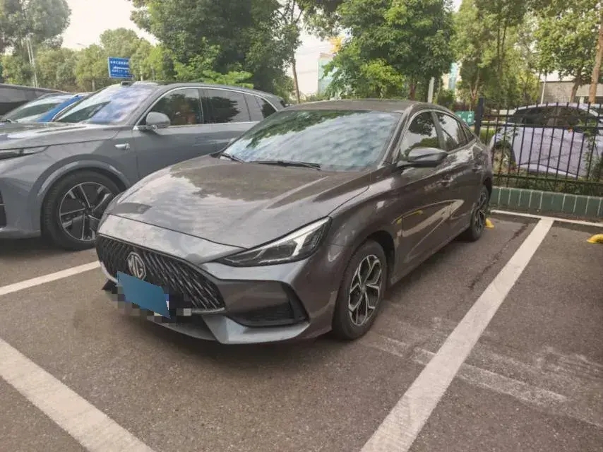 2021 MG 5 1.5L 120HP L4 CVT