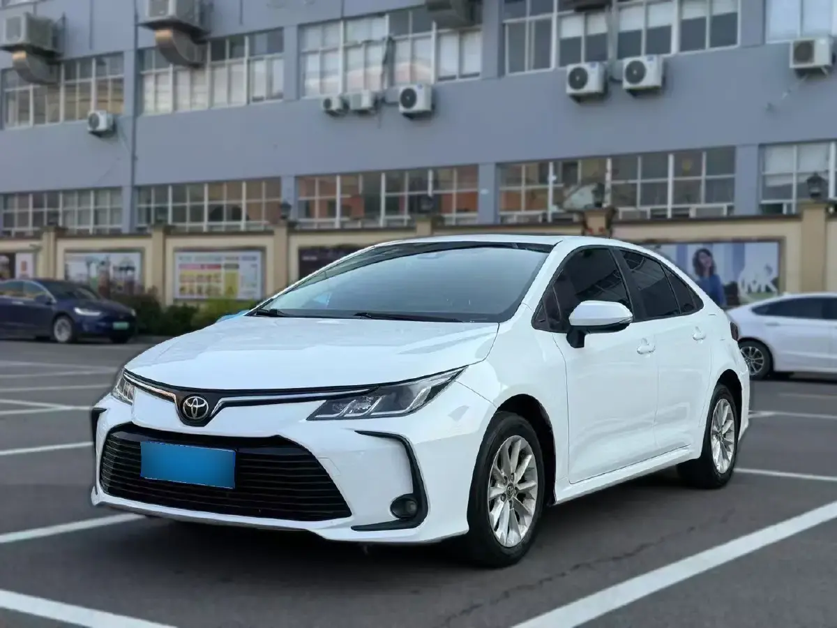 2021 Toyota Corolla 1.2T 116HP L4 CVT