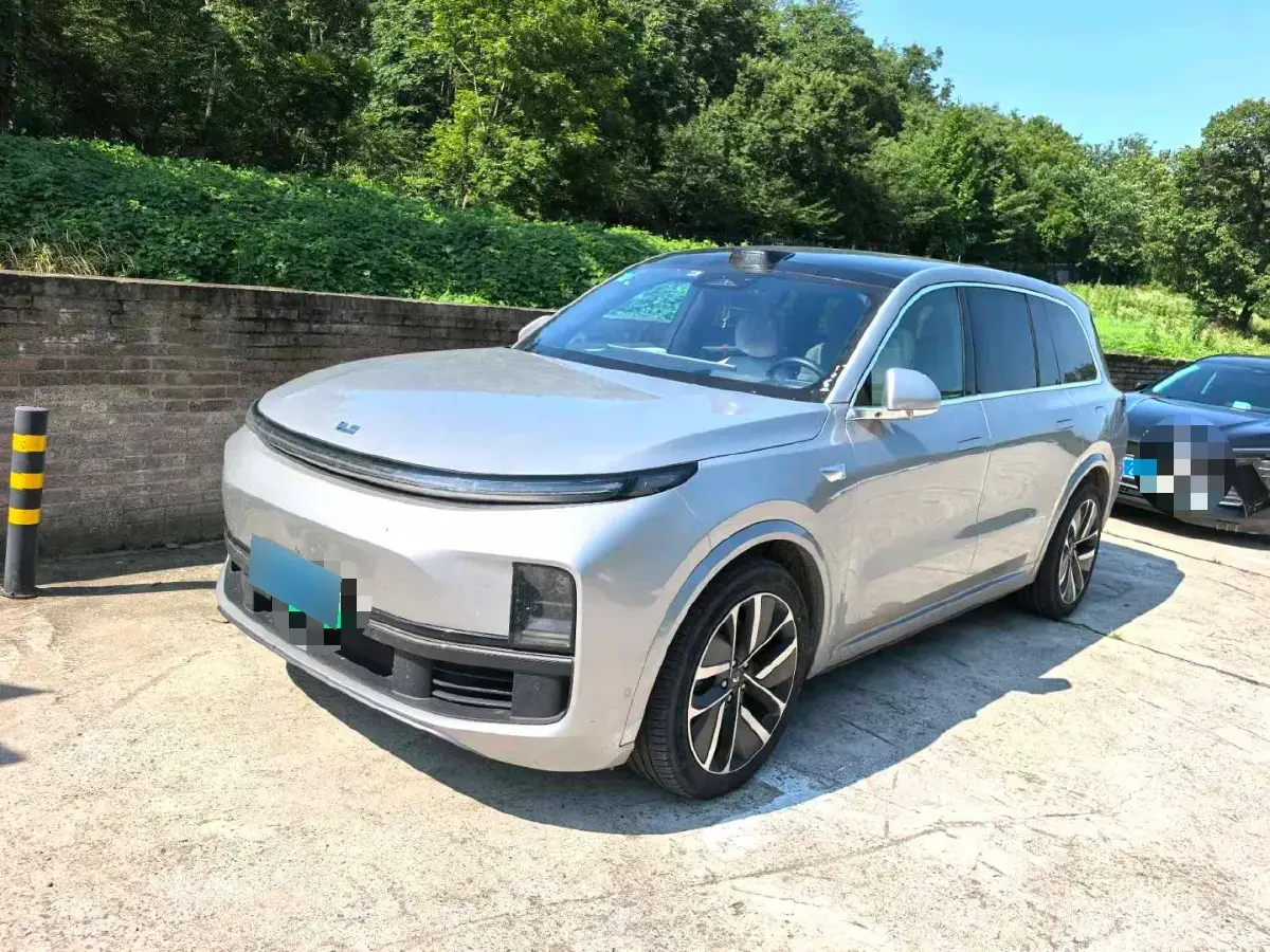 2022 Li L9 Range Extended 154HP REEV 42.6KWH