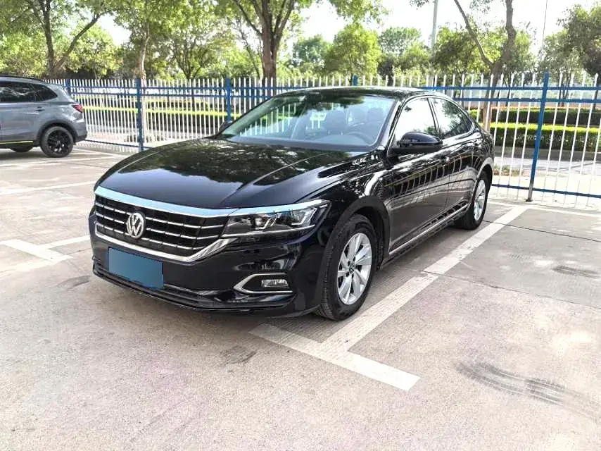 2022 Volkswagen Passat 1.4T 150HP L4 7DCT