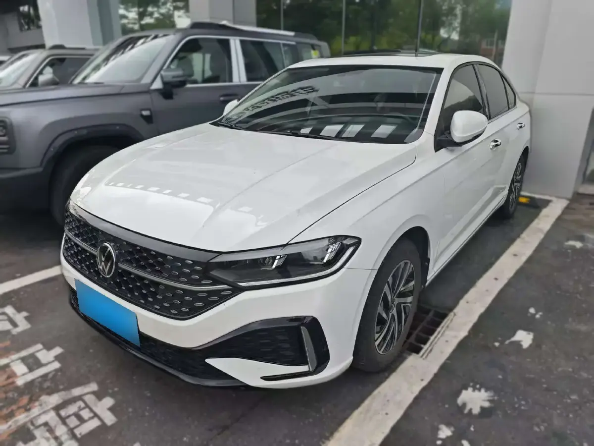 2023 Volkswagen Lavida 1.5L 113HP L4 6AT