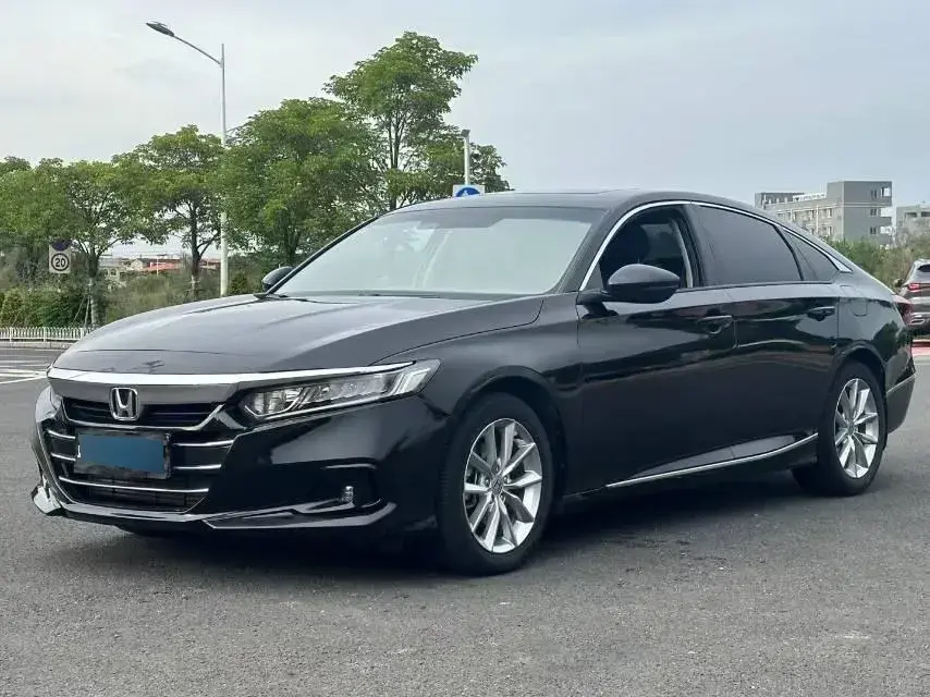 2022 Honda Accord 1.5T 194HP L4 CVT