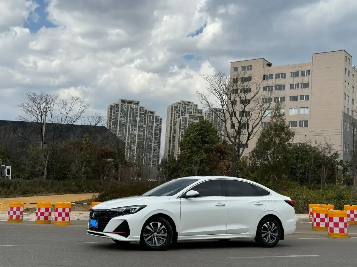 2022 ChangAn Eado 1.4T 160HP L4 7DCT