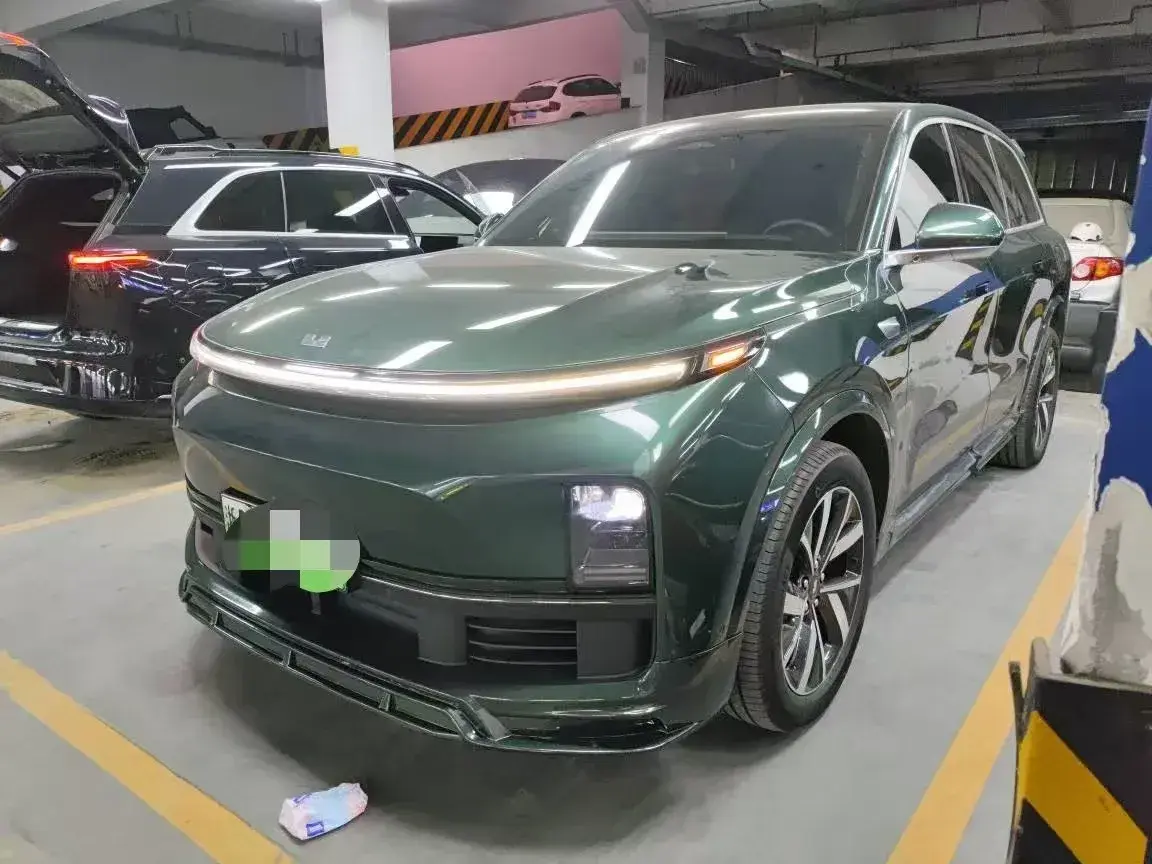 2023 Li L8 Range Extended 154HP REEV 40.9KWH