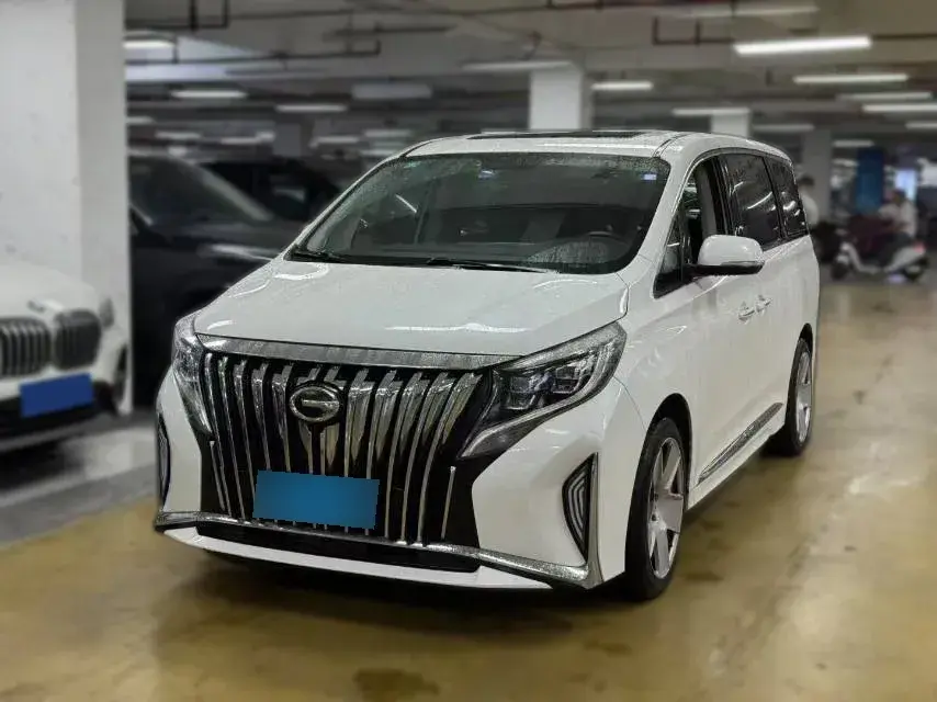 2021 GAC Trumpchi M8 2.0T 252HP L4 8AT