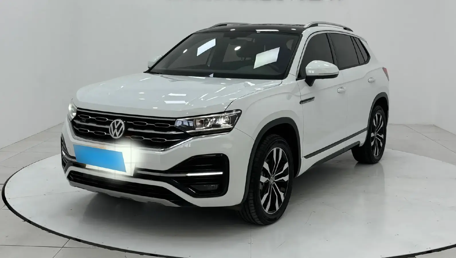 2022 Volkswagen Tayron 2.0T 220HP L4 7DCT