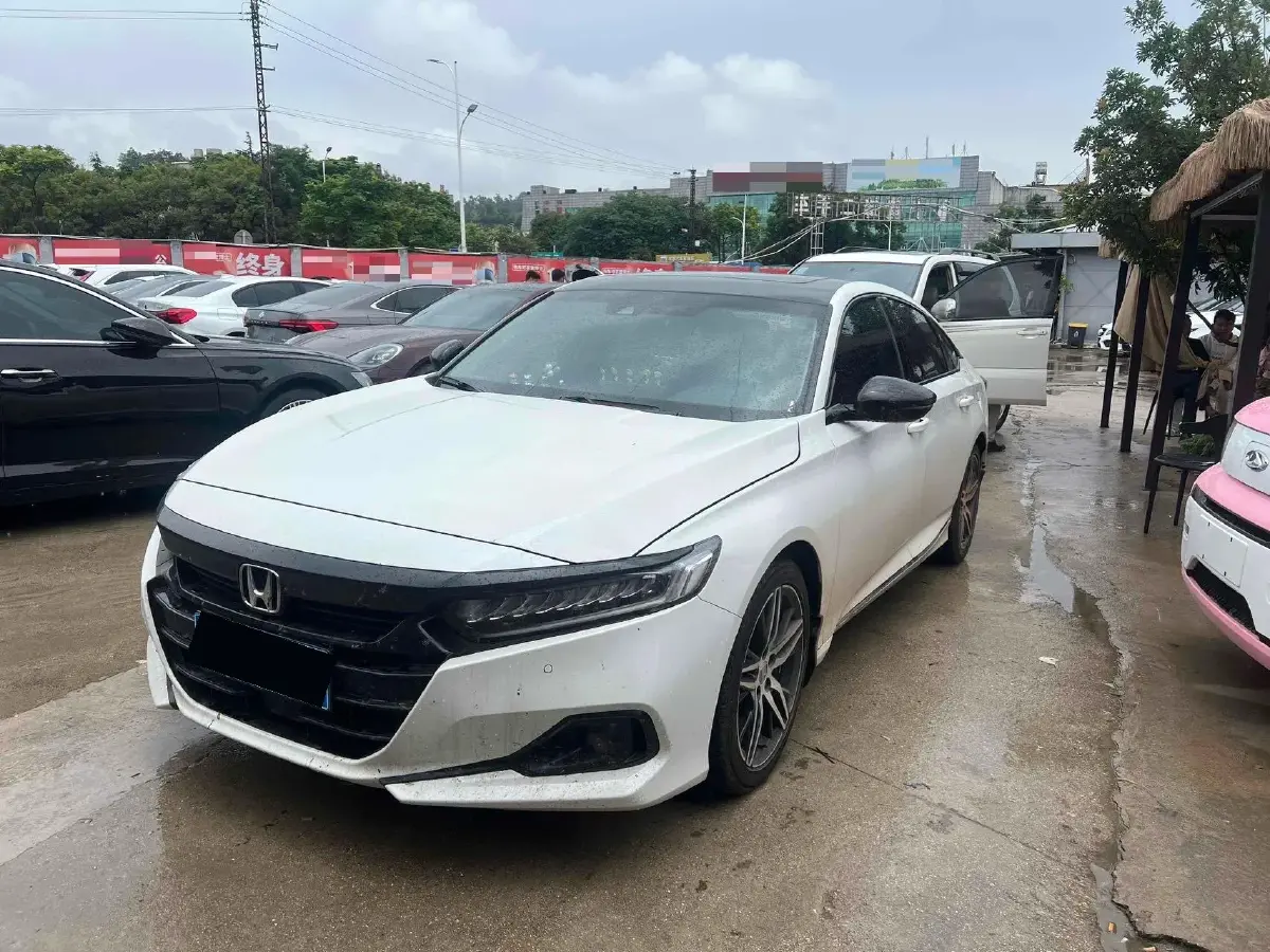 2022 Honda Accord 1.5T 194HP L4 CVT