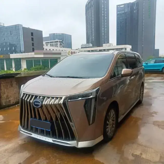 2023 GAC Trumpchi M8 2.0T 190HP L4 E-CVT Hybrid