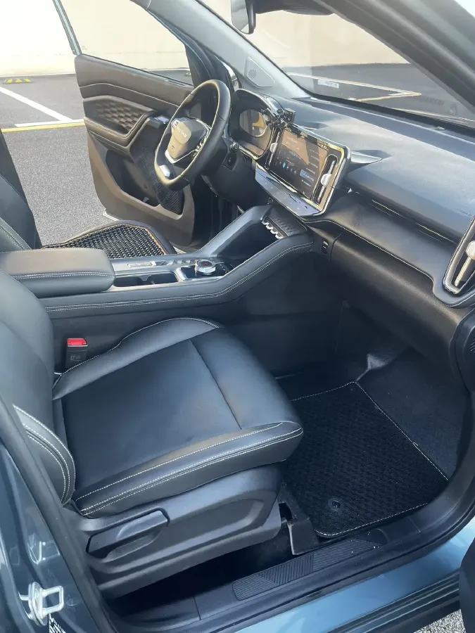 2023 WuLing XingYun 2.0L 136HP L4 1DHT Hybrid 1.8KWH,autocango,china used car exporter,china ev exporter,chinese used car exporter,chinese used ev exporter