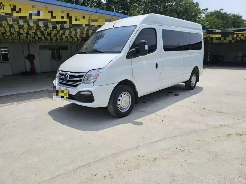 2023 MAXUS XinTu V80 2.0T 127HP L4 6AMT
