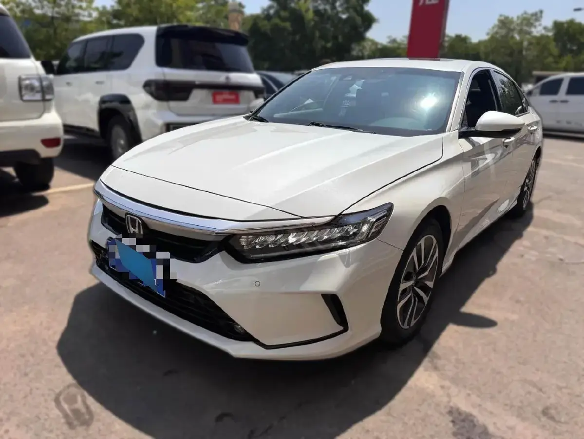 2022 Honda Inspire 2.0L 146HP L4 E-CVT Hybrid