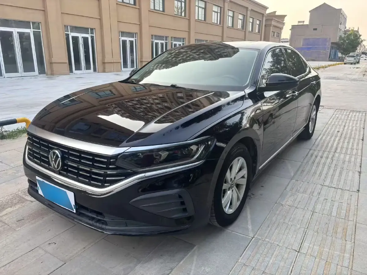 2022 Volkswagen Passat 1.4T 150HP L4 7DCT
